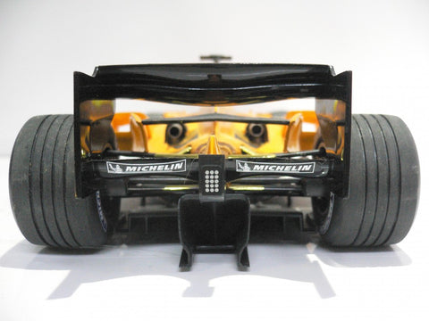 MINICHAMPS 1/18 MCLAREN MERCEDES MP4-21 Juan Pablo Montoya 2006 #4 (BUY)