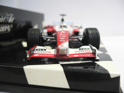 MINICHAMPS 1/43 PANASONIC TOYOTA RACING TF104 O.PANIS #17 (400 040017) (05730) (PA0)