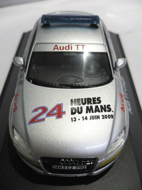 SCHUCO 1/43 AUDI TT COUPE "RACE CONTROL" 24h Le Mans 2009 (450475800) (04758) (BUY)