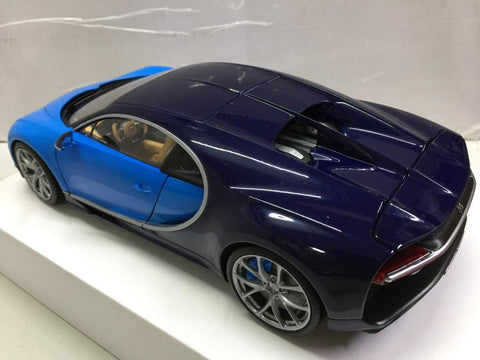 GT AUTOS 1/18 BUGATTI CHIRON 2016 DARK BLUE / BLUE (11010MB) (70563) (PA0)