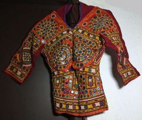 印度民族服 肚皮舞 上衣 RABARI BANJARA TRIBAL ETHNIC KUCHI BELLY DANCE OLD INDIAN CHOLI TOP ATS b31582009 E3497-840N