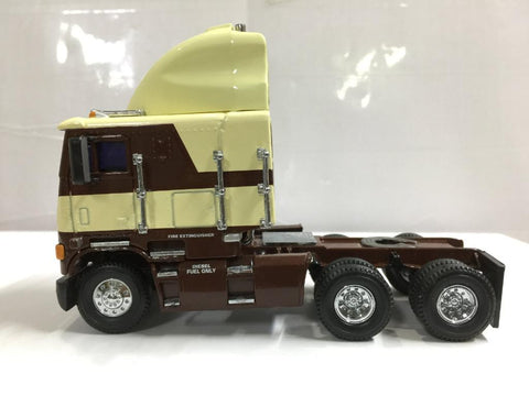 MATCHBOX 1/58 FREIGHTLINER 福萊納 北美重型貨運第一卡車 (BUY)