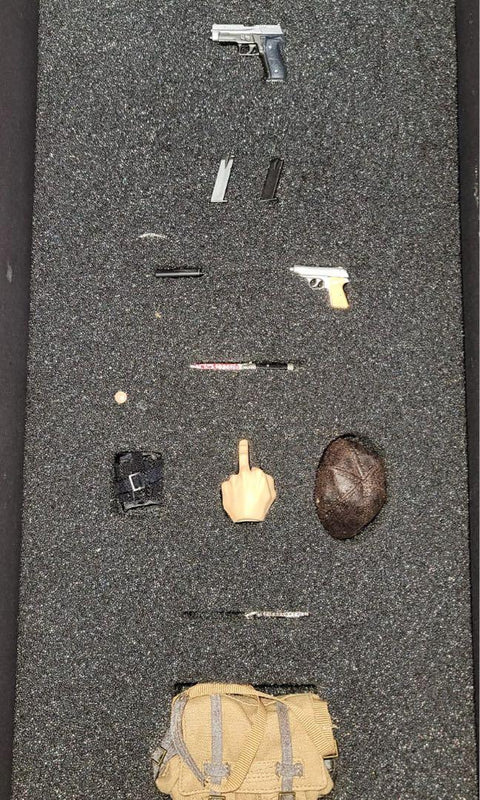 C1067-72 GANGSTER KINGDOM 黑幫王國  SPADE J 1/6 FIGURE