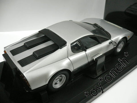 KYOSHO 1/18 FERRARI 365GT4/BB SILVER 08173S (05757) (C802-223)