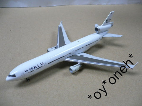 GEMINI JETS 1/400 WORLD MCDONNELL DOUGLAS MD-11 N277WA (GJWOA152) (70152) (PIU30)