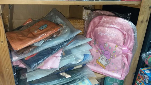 SANRIO 精品店貨尾 LOT FOR SELL HELLO KITTY MELODY PC DOG