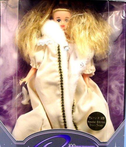 TAKARA TOYSRUS 100 SHOPS ANNIVERSARY SPECIAL EDITION GRACY JENNY FIGURE