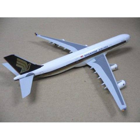 DRAGON WINGS 1/400 SINGAPORE AIRLINES AIRBUS A340-313 "CELESTAR" 9V-SJA (55003) (BUY)
