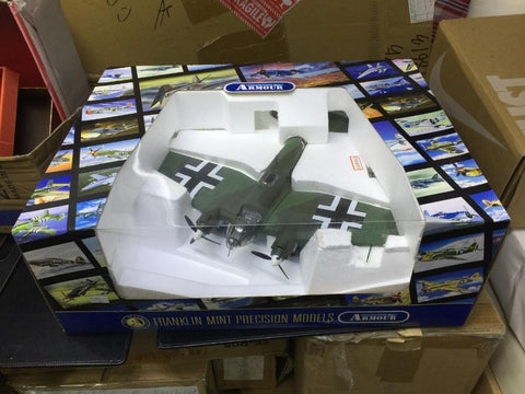 FRANKLIN MINT ARMOUR COLLECTION 1/48 HEINKEL III-STD DAY CAM G11E200 (00000) (PIU370)