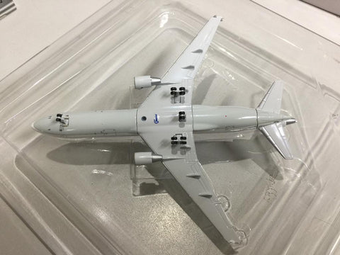 GEMINI JETS 1/400 WORLD MCDONNELL DOUGLAS MD-11 N277WA (GJWOA152) (70152) (P15M-112)