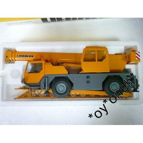CONRAD 1/50 LIEBHERR LTM 1030/2 MOBILE CRANE