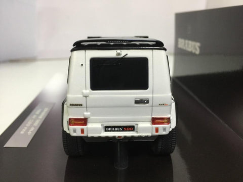 MINICHAMPS 1/43 BRABUS 500 4x4 2016 White (437 032462) (13837) (PIU130)