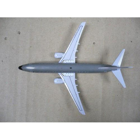 GEMINI JETS 1/400 AMERICAN AIRLINES BOEING 737-800 N951AA (GJAAL123) (70123) (LOT0191) (PIU10)