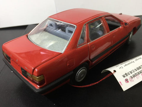 中國一汽 1/24 紅旗 CA7220 轎車 (BUY)