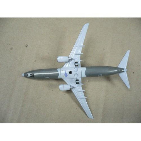 GEMINI JETS 1/400 AMERICAN AIRLINES BOEING 737-800 N951AA (GJAAL123) (70123) (LOT0191) (PIU10)