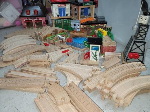 Thomas wooden wood  railway building track set