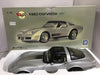 AUTOART 1/18 CHEVROLET CORVETTE 82' COLLECTOR EDITION (71201) (BUY)