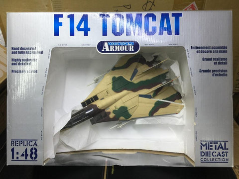 FABBRICATO DA ARMOUR COLLECTION 1/48 F-14 TOMCAT U.S. NAVY "TOP GUN" (98039) (BUY)