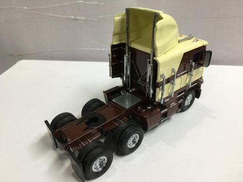MATCHBOX 1/58 FREIGHTLINER 福萊納 北美重型貨運第一卡車 (BUY)