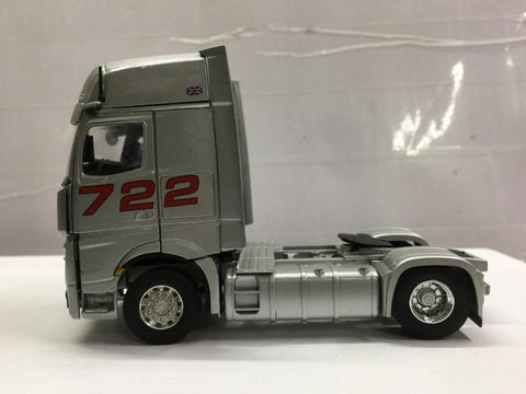 IMC 1/50 MERCEDES-BENZ ACTROS GIGASPACE 4X2 ACTROS 722 (33-0123) (C1128-3)