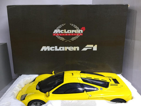 MINICHAMPS 1/12 McLaren F1 ROADCAR YELLOW (530 133121) (02220) (BUY)