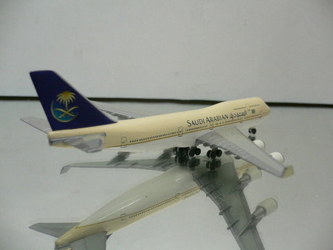 HERPA WINGS 1/500 SAUDI ARABIAN AIRLINES 阿拉伯航空 BOEING 747-400 (511049)